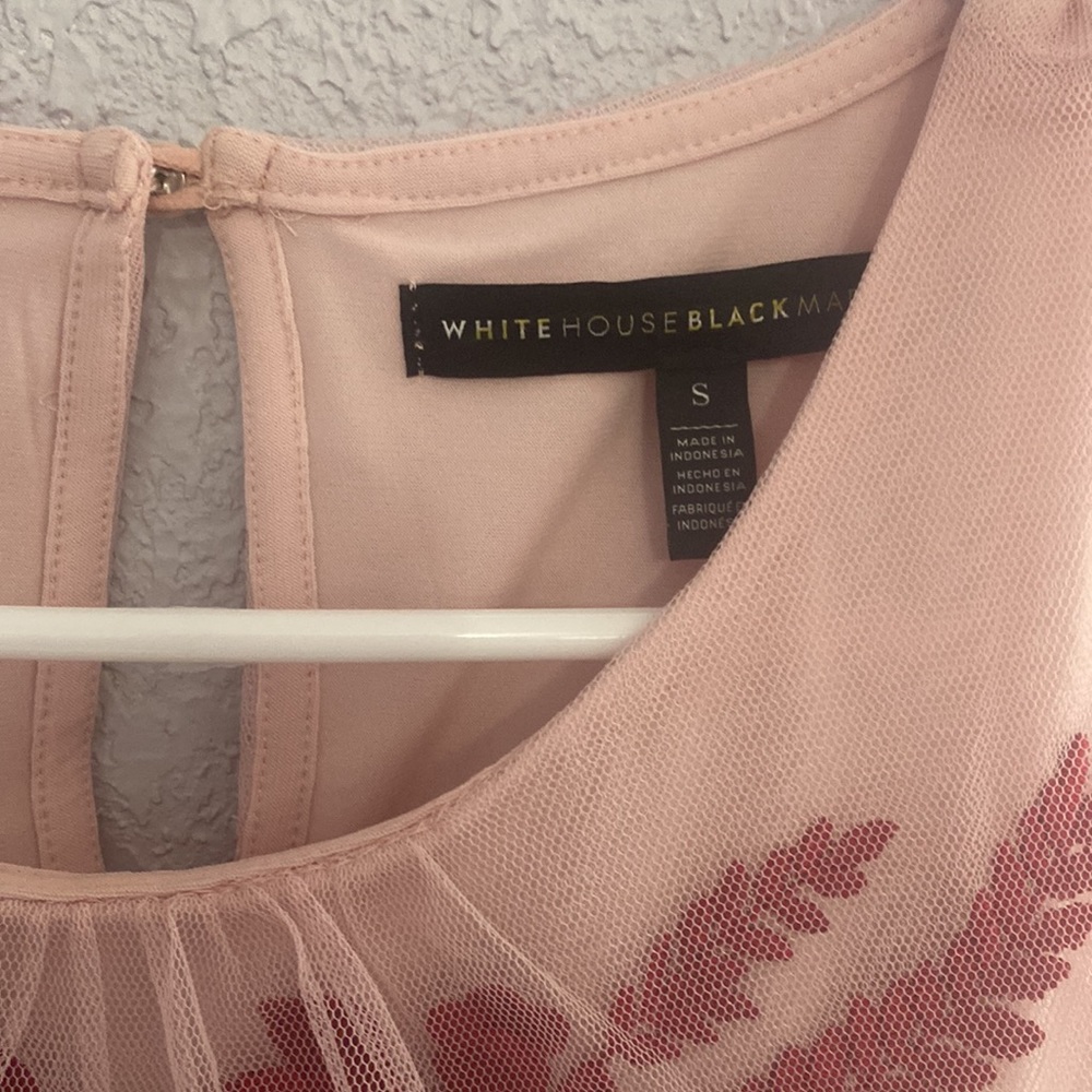 WHBM Pink Top - Picture 2 of 4